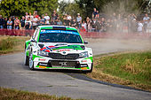 Ypern-Rallye Belgien: ŠKODA Fahrer Andreas Mikkelsen baut WRC2-Tabellenführung weiter aus